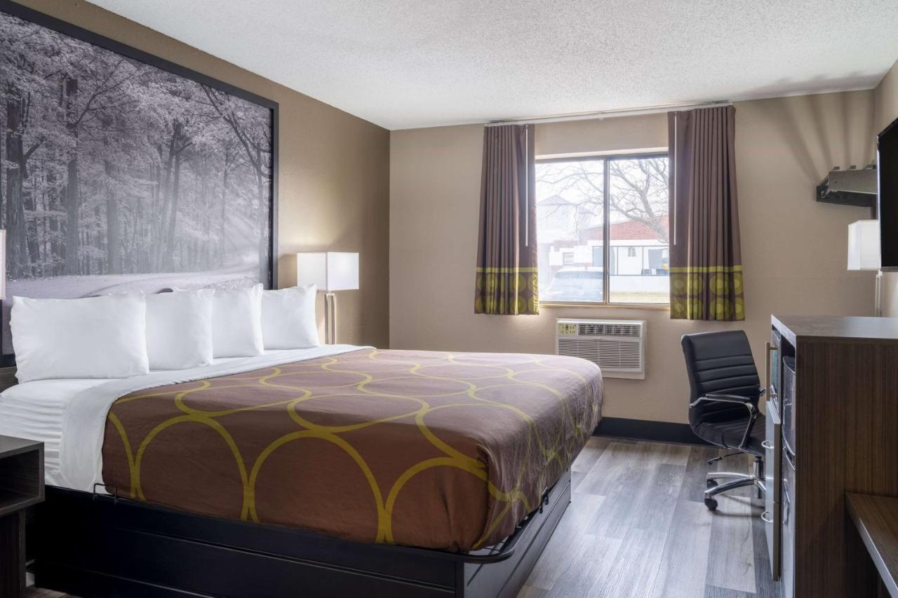 Super 8 By Wyndham Merrillville Exterior foto