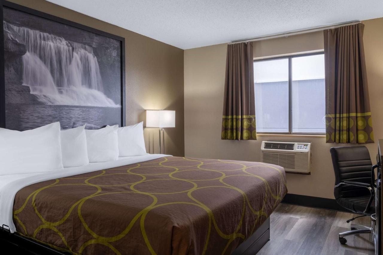 Super 8 By Wyndham Merrillville Exterior foto